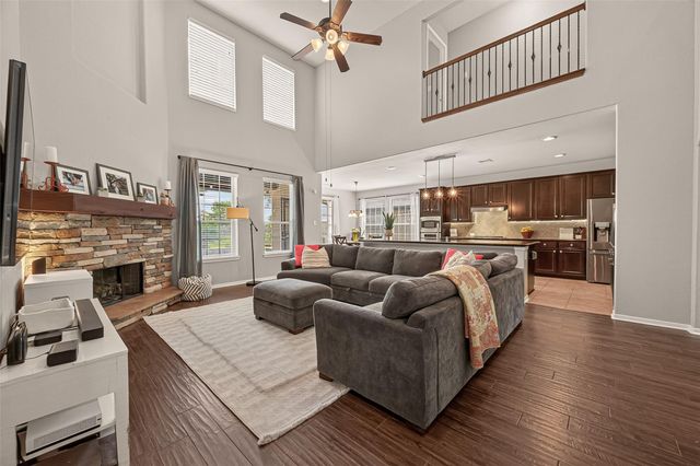 3301 Sequoia Lake Trail, Pearland, TX 77581
