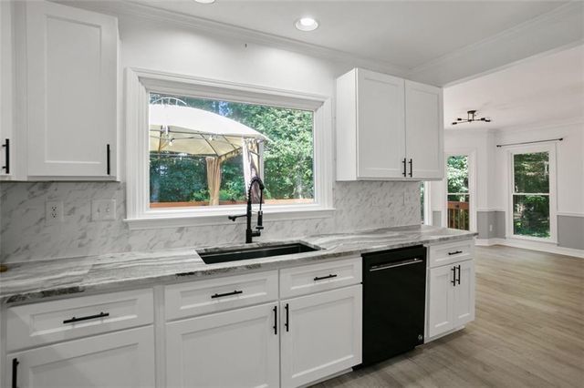 2316 Fripp Overlook NW, Acworth, GA 30101