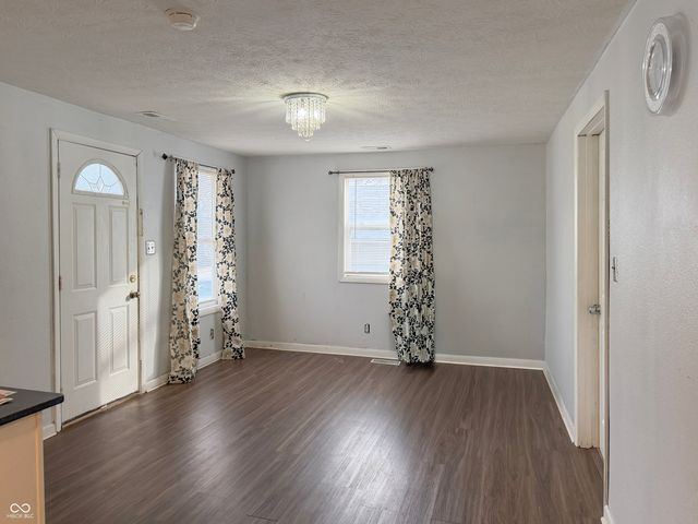 2830 S Lyons Avenue, Indianapolis, IN 46241