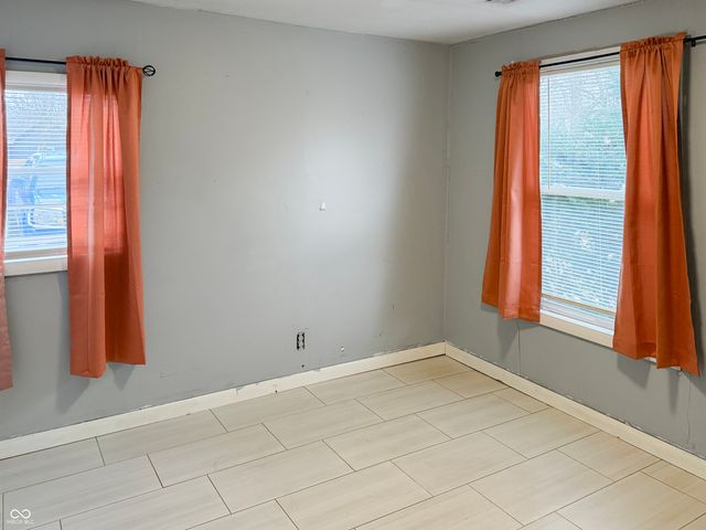 2830 S Lyons Avenue, Indianapolis, IN 46241