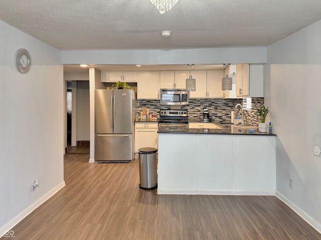 2830 S Lyons Avenue, Indianapolis, IN 46241