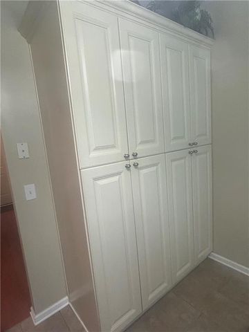 100 Avondale Circle, Newnan, GA 30265