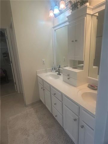 100 Avondale Circle, Newnan, GA 30265
