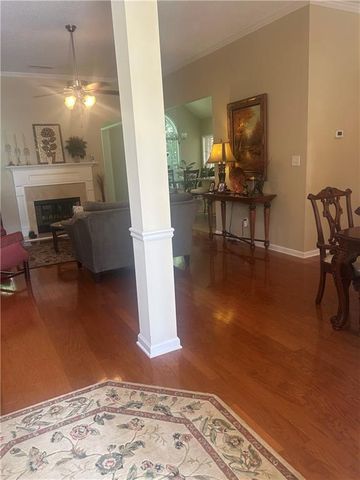 100 Avondale Circle, Newnan, GA 30265