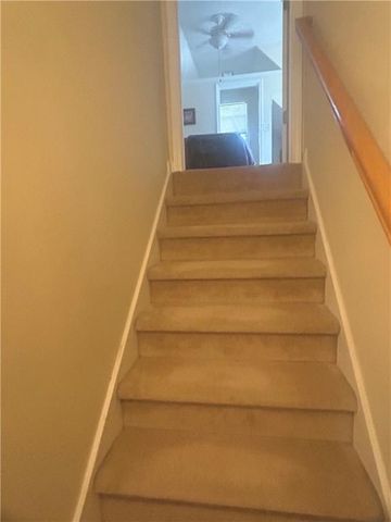 100 Avondale Circle, Newnan, GA 30265