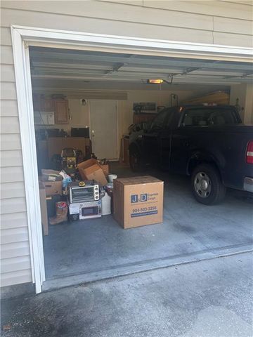100 Avondale Circle, Newnan, GA 30265