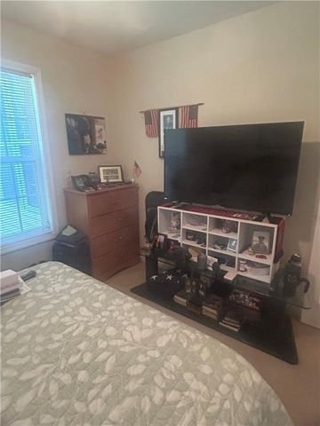 100 Avondale Circle, Newnan, GA 30265
