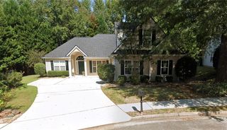 100 Avondale Circle, Newnan, GA 30265