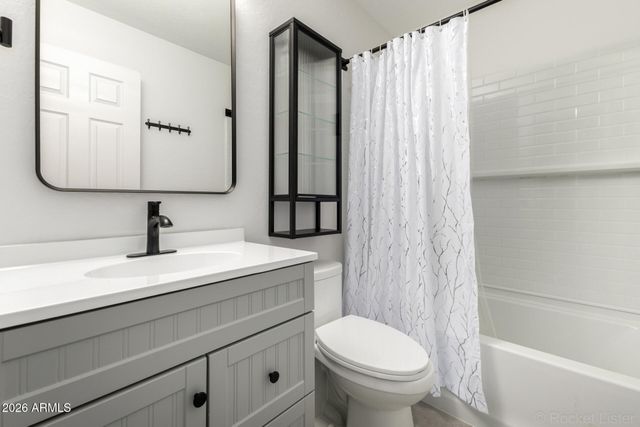 7466 E NIDO Avenue, Mesa, AZ 85209