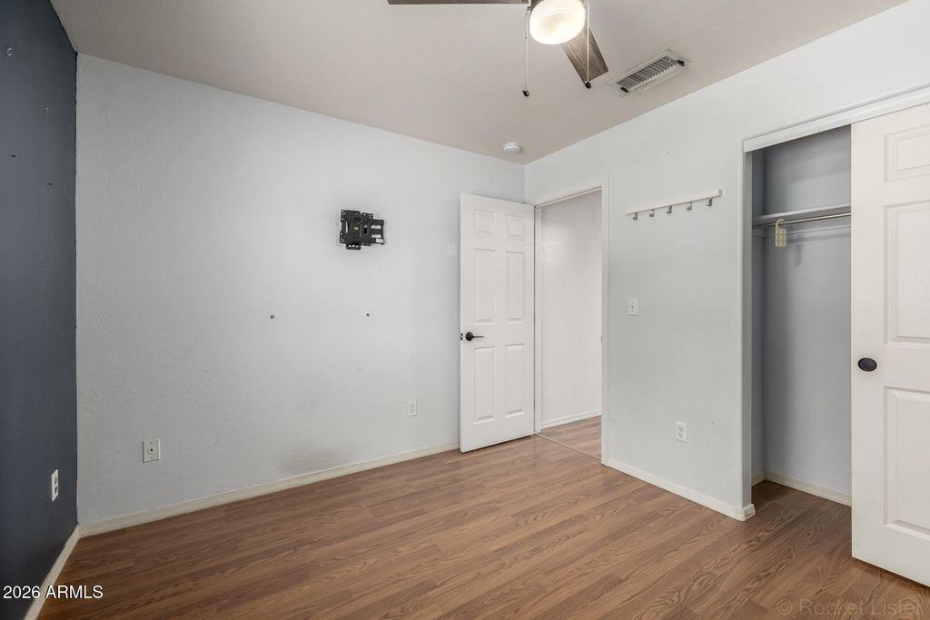 Image 14 of property listing at 7466 E NIDO Avenue, Mesa, AZ 85209