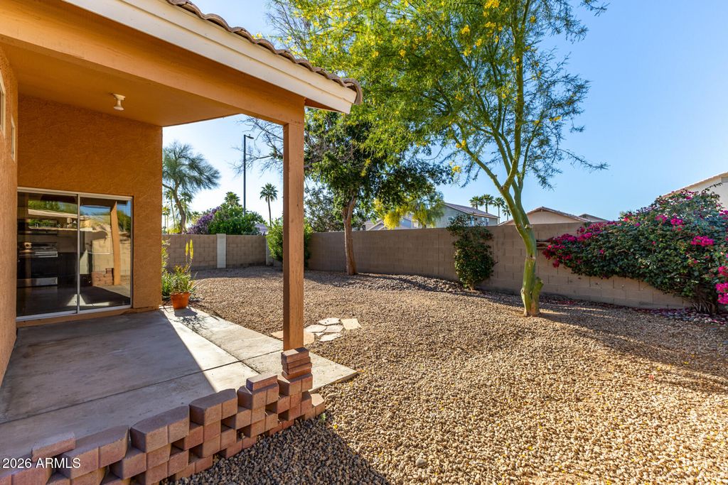 Image 19 of property listing at 7466 E NIDO Avenue, Mesa, AZ 85209