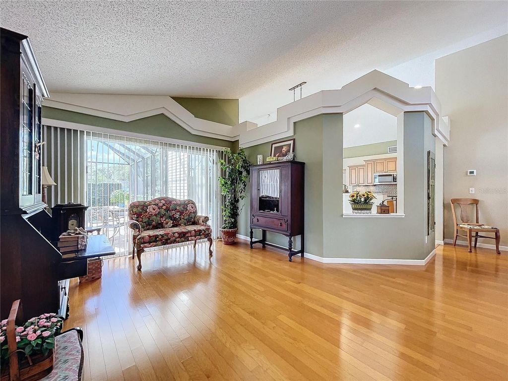 Image 13 of property listing at 7738 GRIMSBY LANE, New Port Richey, FL 34655