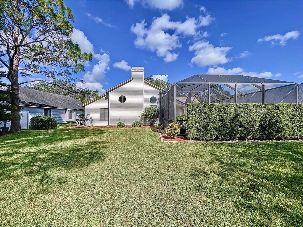 Image 7 of property listing at 7738 GRIMSBY LANE, New Port Richey, FL 34655