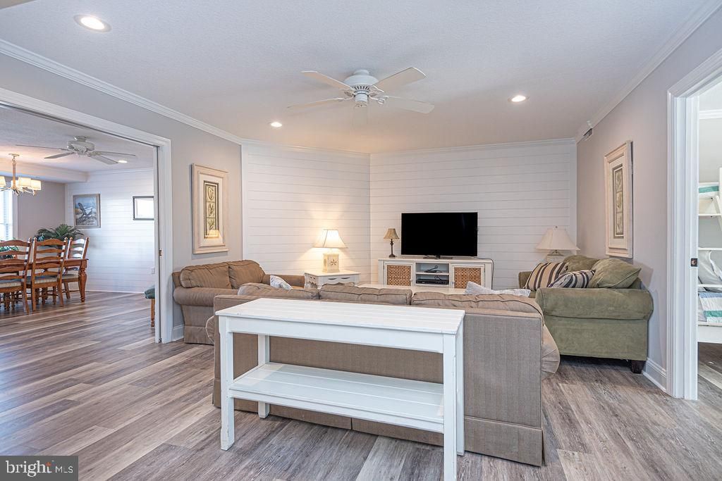 Image 32 of property listing at 18 41ST ST #103, Ocean City, MD 21842