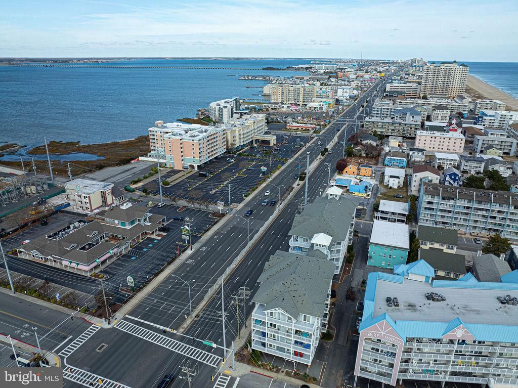 Image 50 of property listing at 18 41ST ST #103, Ocean City, MD 21842