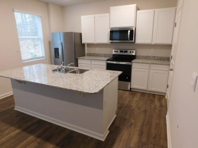 2 Oakwood Heights Road, Dallas, GA 30132