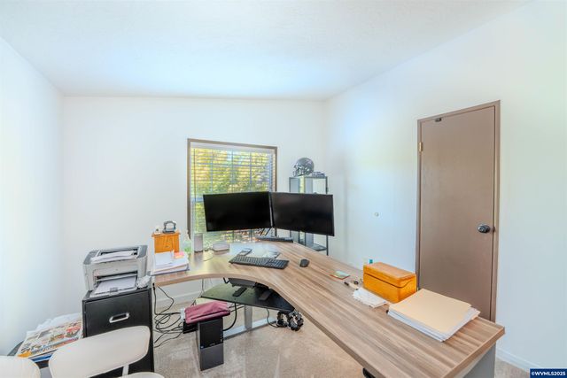 16688 Highway 99E Hwy NE 54, Woodburn, OR 97071