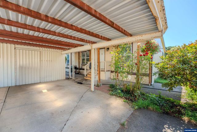 16688 Highway 99E Hwy NE 54, Woodburn, OR 97071