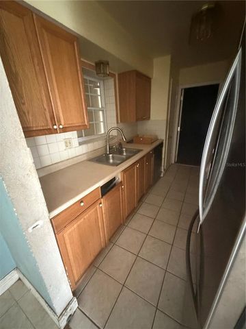 2828 FLORAL WAY, Apopka, FL 32703