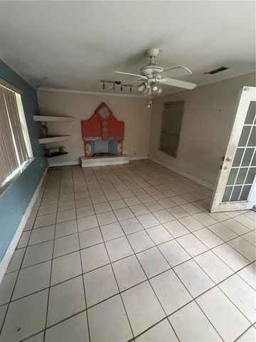 2828 FLORAL WAY, Apopka, FL 32703