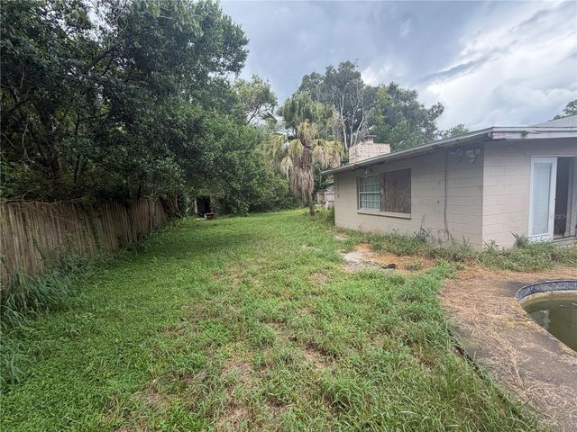 2828 FLORAL WAY, Apopka, FL 32703