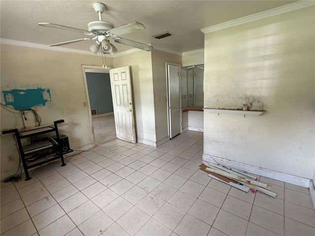 2828 FLORAL WAY, Apopka, FL 32703