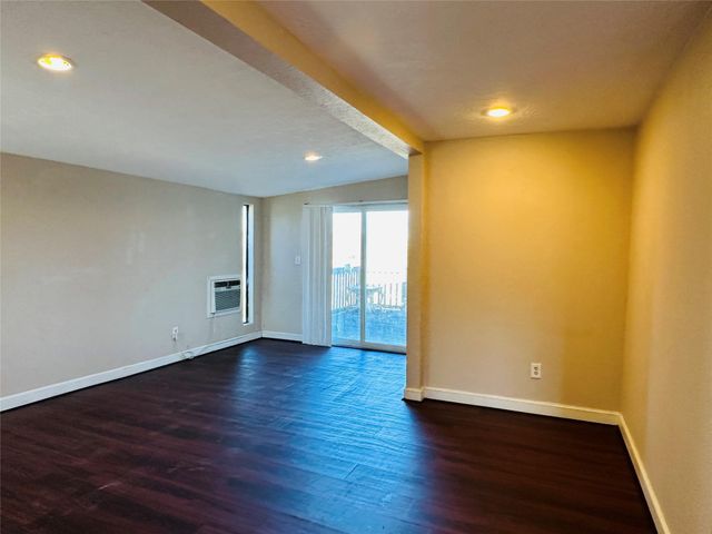 25417 Highway 6, Hempstead, TX 77445