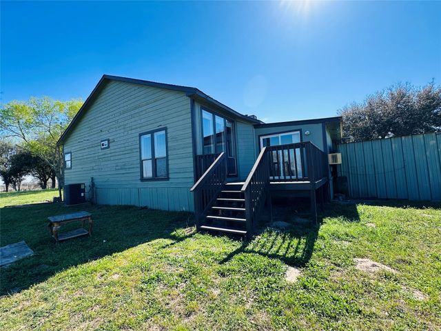 25417 Highway 6, Hempstead, TX 77445
