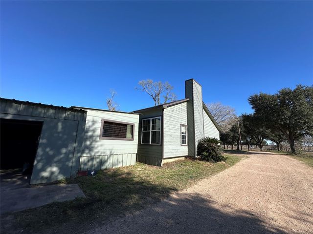 25417 Highway 6, Hempstead, TX 77445