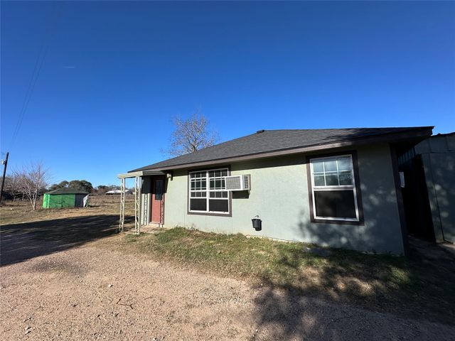 25417 Highway 6, Hempstead, TX 77445