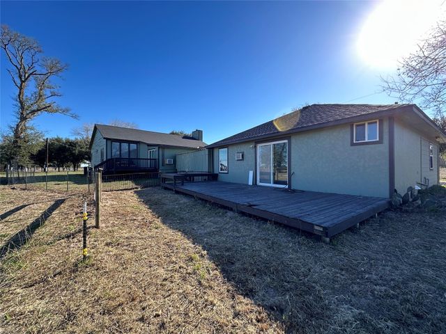 25417 Highway 6, Hempstead, TX 77445
