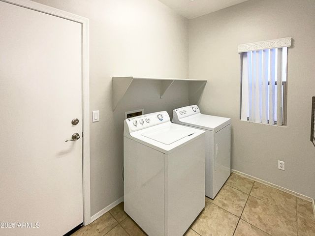 2773 E ANIKA Drive, Gilbert, AZ 85298