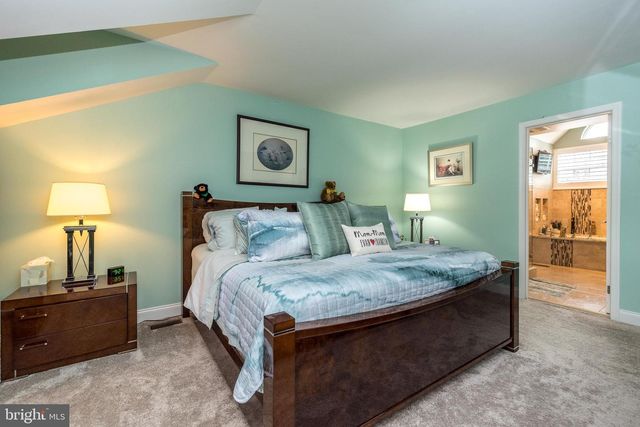 1000 CREEK DR, Ambler, PA 19002