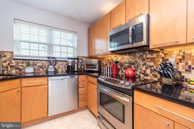 1000 CREEK DR, Ambler, PA 19002