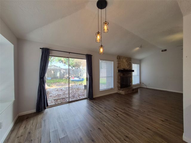 5110 Kleindale Drive, Houston, TX 77066