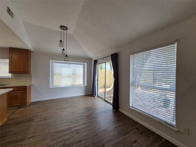 5110 Kleindale Drive, Houston, TX 77066