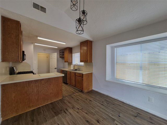 5110 Kleindale Drive, Houston, TX 77066