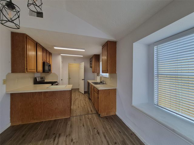 5110 Kleindale Drive, Houston, TX 77066