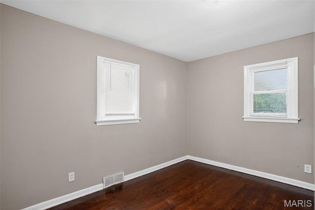 6148 Dupree Avenue, St Louis, MO 63135