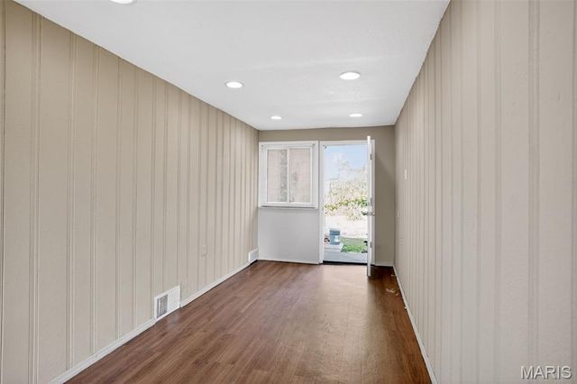 6148 Dupree Avenue, St Louis, MO 63135