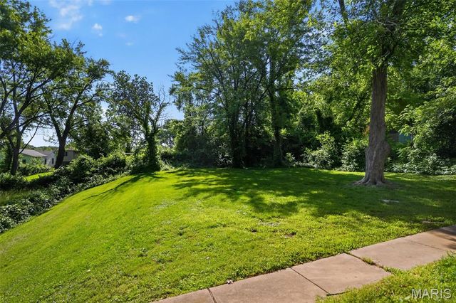 6148 Dupree Avenue, St Louis, MO 63135