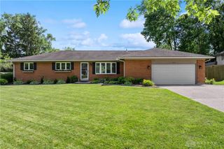 3213 Birchall Drive, Beavercreek, OH 45440