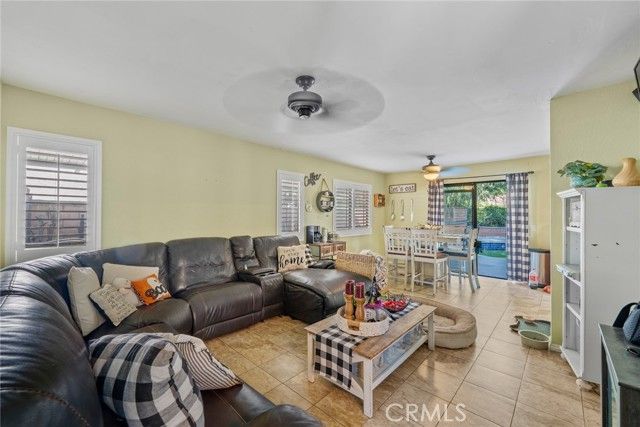 1226 Via Palermo, Redlands, CA 92374