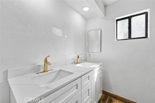 1226 Via Palermo, Redlands, CA 92374