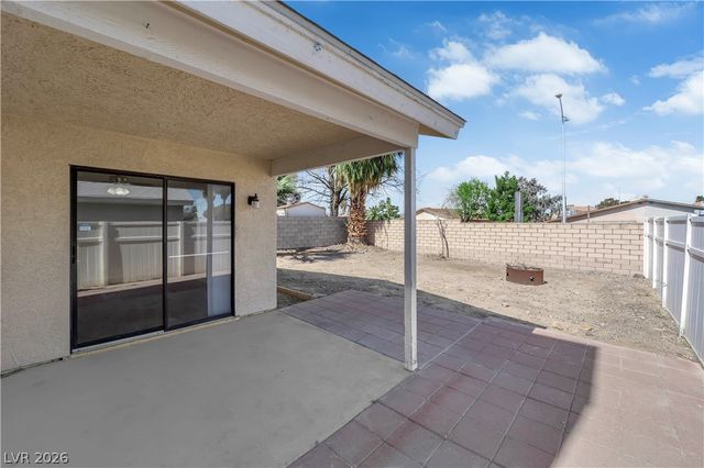 511 grimsby Avenue, Henderson, NV 89014