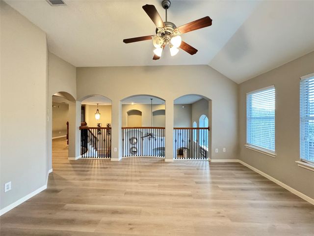 5206 Riverstone Crossing Drive, Sugar Land, TX 77479