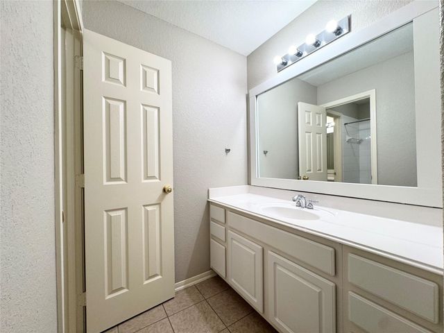 5206 Riverstone Crossing Drive, Sugar Land, TX 77479