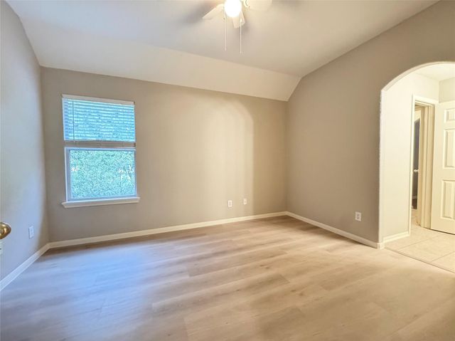 5206 Riverstone Crossing Drive, Sugar Land, TX 77479
