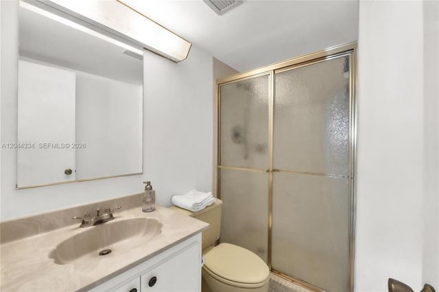 2851 NE 183rd Street 1412E, Aventura, FL 33160