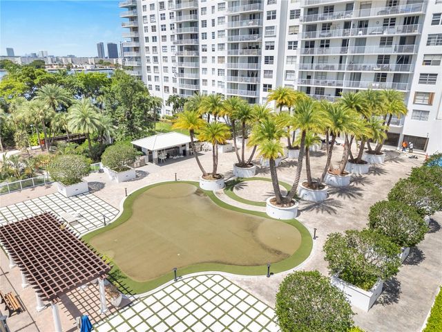 2851 NE 183rd Street 1412E, Aventura, FL 33160
